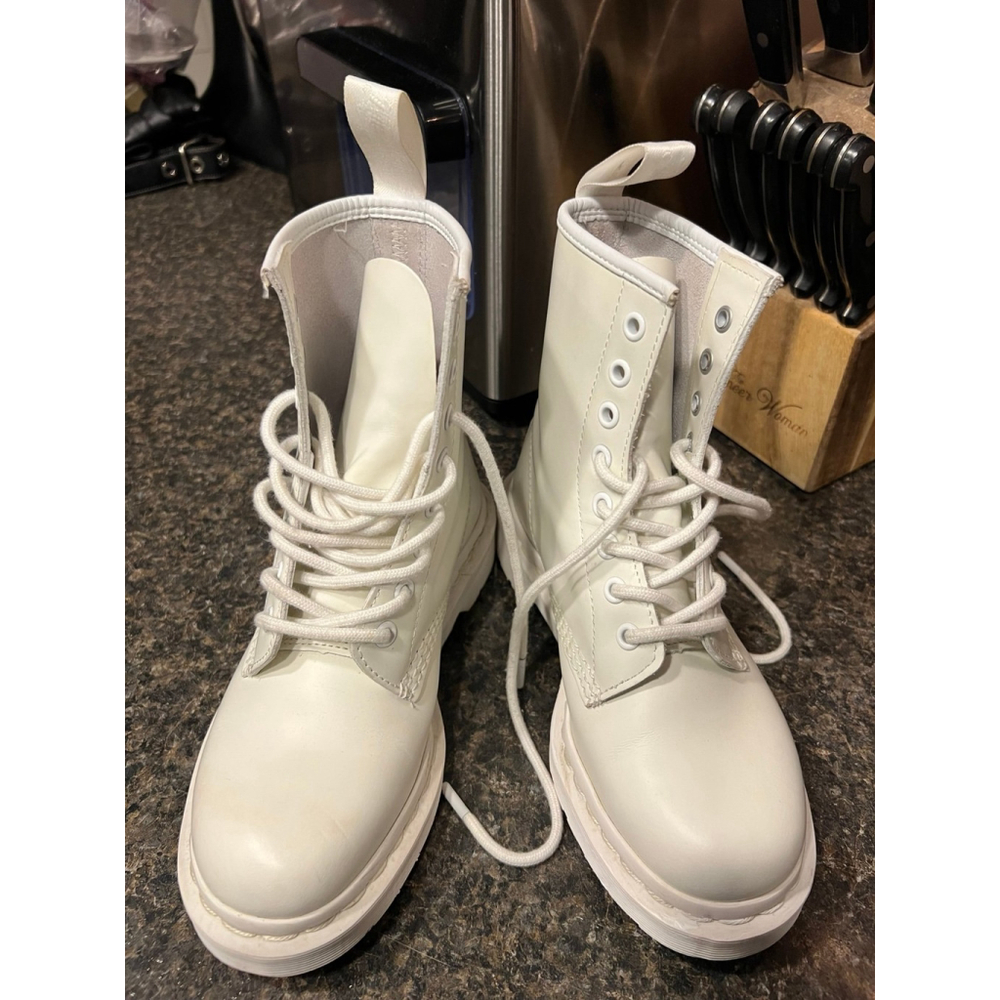 Dr Martens 1460 Mono Smooth Leather Lace Up Boots